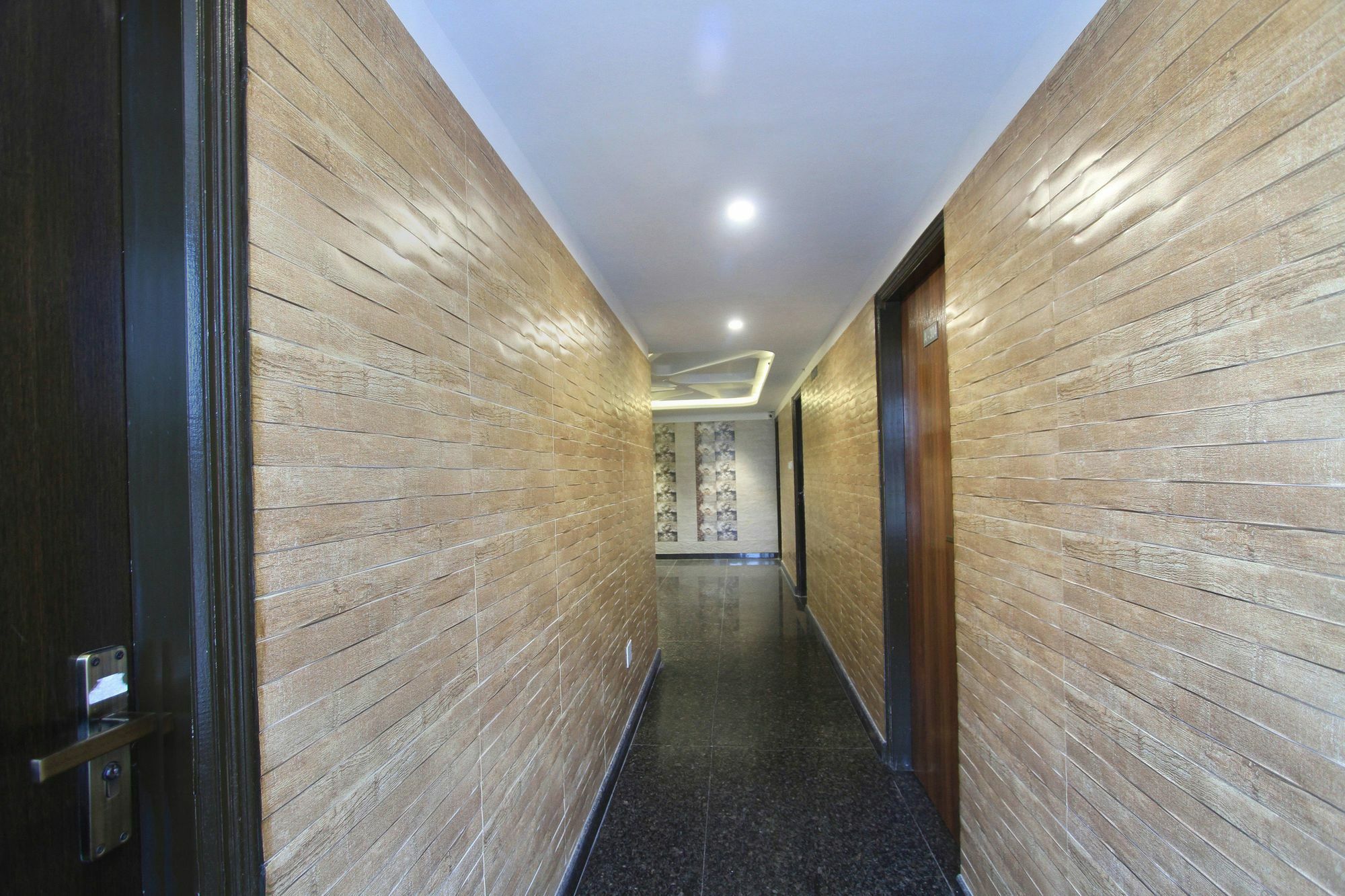 Hotel O Golden Inn Near Cubbon Park Μπανγκαλόρ Εξωτερικό φωτογραφία