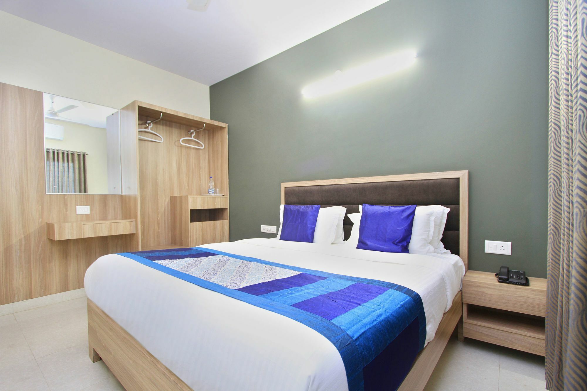 Hotel O Golden Inn Near Cubbon Park Μπανγκαλόρ Εξωτερικό φωτογραφία