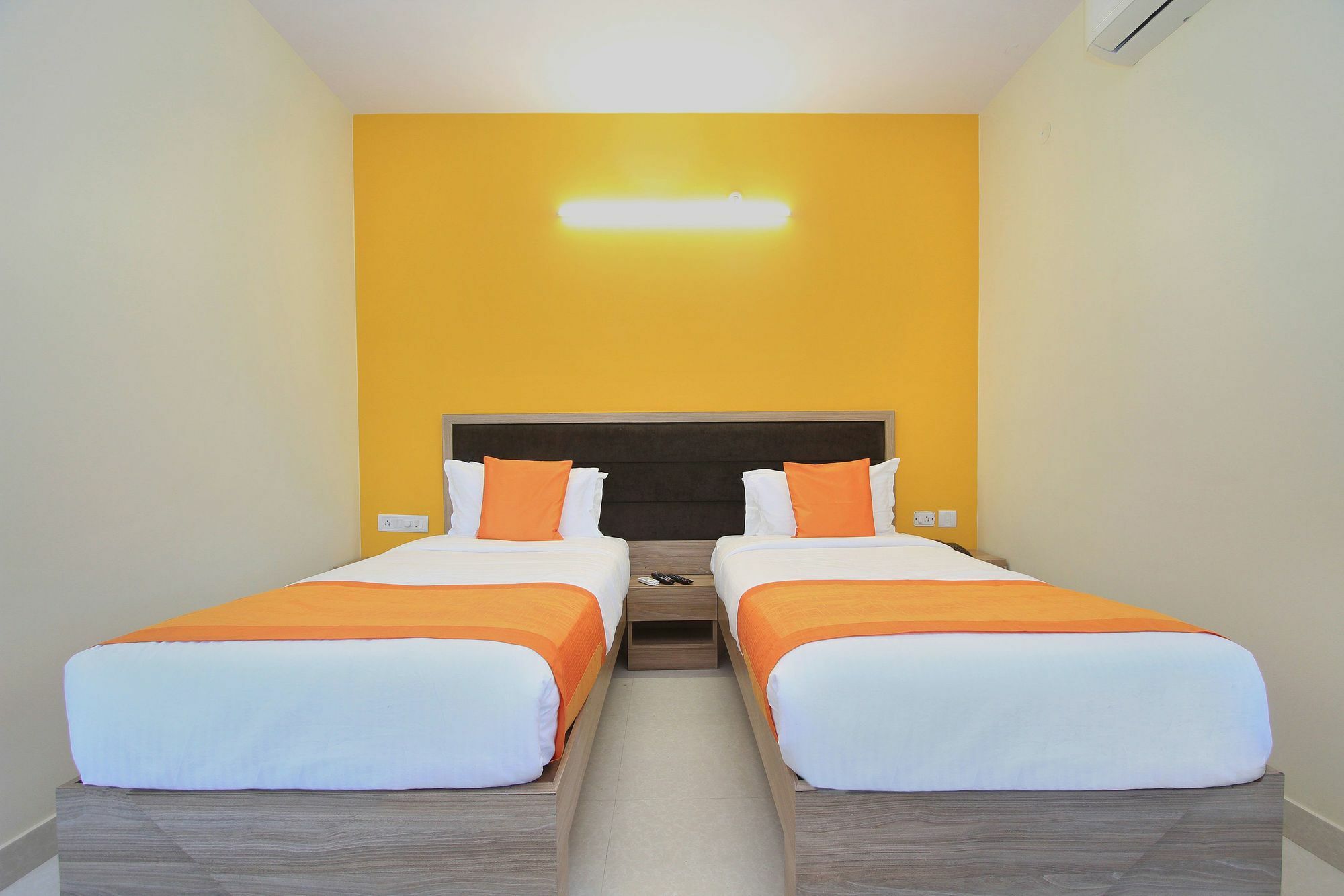 Hotel O Golden Inn Near Cubbon Park Μπανγκαλόρ Εξωτερικό φωτογραφία