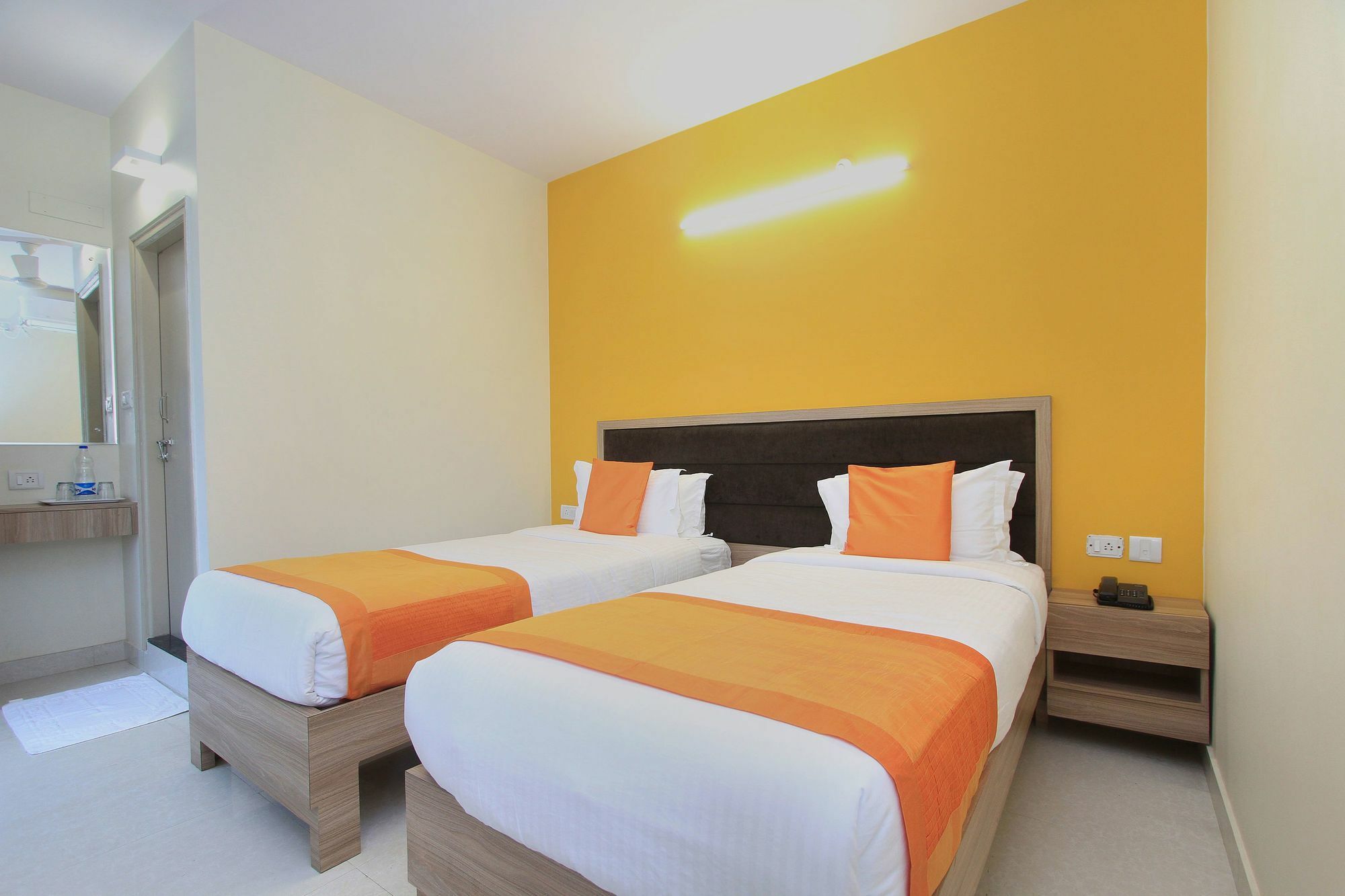 Hotel O Golden Inn Near Cubbon Park Μπανγκαλόρ Εξωτερικό φωτογραφία